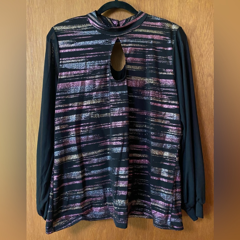 Venus Keyhole Cut-Out Mock Neck Long-Sleeve Glitter Stripped Top